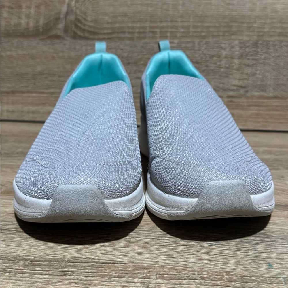 SKECHERS Women's Arch Fit Comfort Slip On Athletic Shoes Sneaker Gray size 10 - Picture 4 of 9